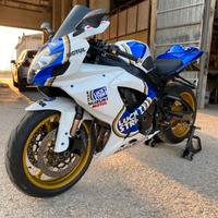 Suzuki gsx r 600