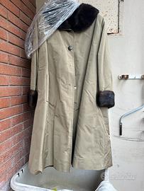 Impermeabile foderato di pelliccia di visone