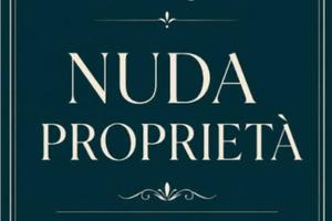 Appartamento di 463 m² con più di 5 locali e box a