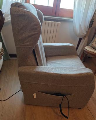 poltrona elettrica reclinabile 