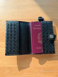 Porta Passaporto Bottega Veneta  in pelle nero