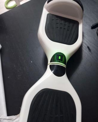 Hoverboard GeekMe luci colorate Scooter elettrico