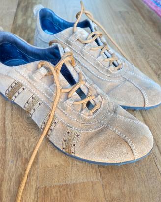 Sneakers in camoscio, marca Geox