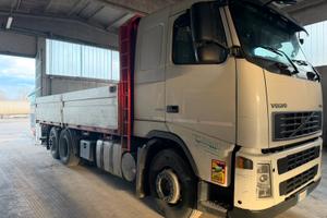 Motrice 3 assi volvo fh 460