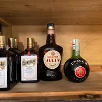 vecchie bottiglie liquore COINTREAU JULIA BRANDY