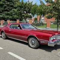 Ford Thunderbird coup
