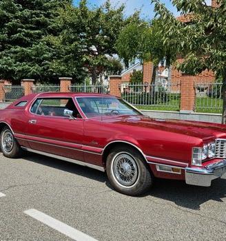 Ford Thunderbird COUPE' 1976