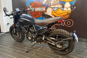 Ducati Scrambler 800 NIGHTSHIFT