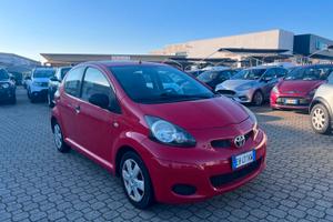 Toyota Aygo 1.0 12V VVT-i 5 porte Deep Ocean Conne