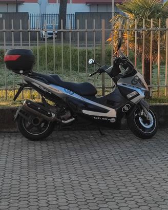 scooter Gilera Nexus 500