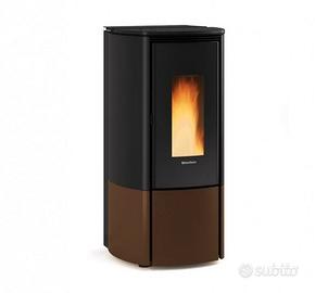 STUFA A PELLET KATIA 11 KW PLUS NORDICA EXTRAFLAME