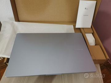 GALAXY BOOK 4 EDGE