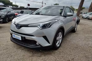 TOYOTA C-HR Hybrid 1.8cc. Business (SENZA BATTER