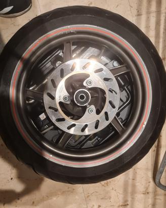 Cerchio in lega per Gilera Runner