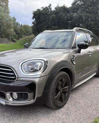 MINI COUNTRYMAN COOPER D ALL4