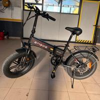 Bicicletta elettrica ENGWE