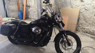 Harley Davidson DYNA STREET BOB
