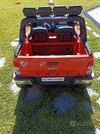 Auto elettrica per bambini Ford 4x4