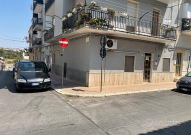 Appartamento con cucina in Via Oberdan, Laterza TA