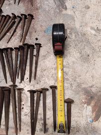 Chiodi in ferro forgiati