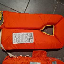 Giubbotto salvagente