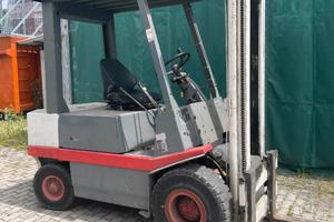 Carrello elevatore OM 30 DIC