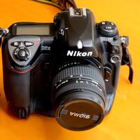 Nikon D2X
