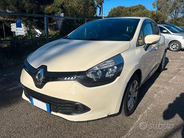 RENAULT CLIO 1.5 DCi Live - 2015