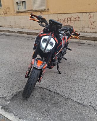 KTM duke 125 2017