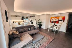 Quadrilocale completamente ristrutturato