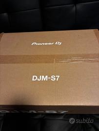 Pioneer DJ DJM-S7 Mixer