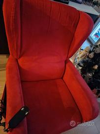 Poltrona reclnabile