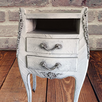Mobiletto comodino shabby
