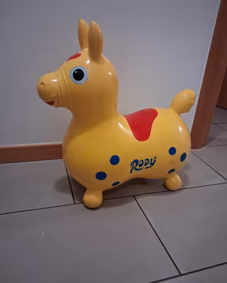 Gymnic Rody cavallino gonfiabile giallo
