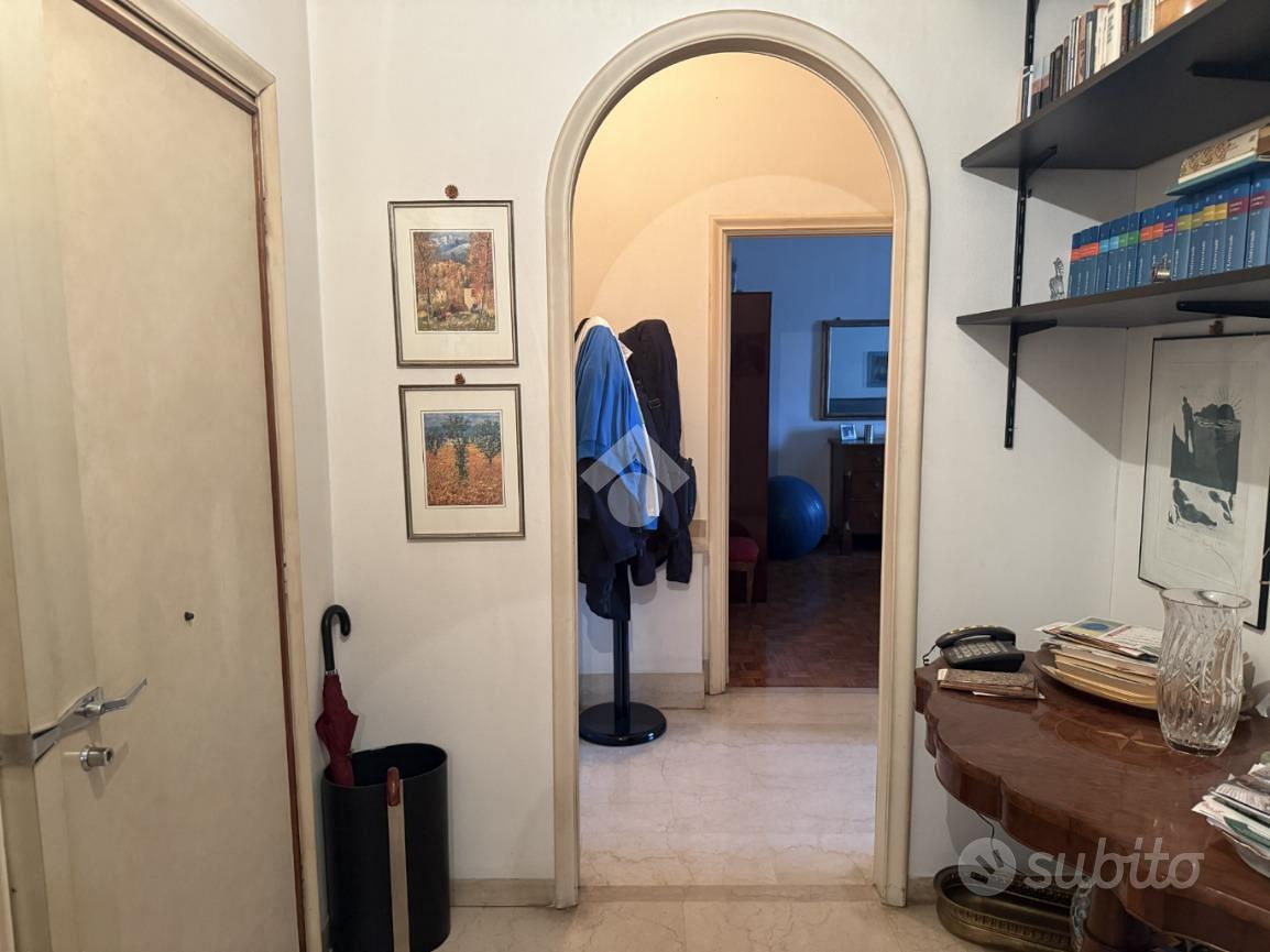 Appartamento – Genova, Castelletto, Centro Est - Altro