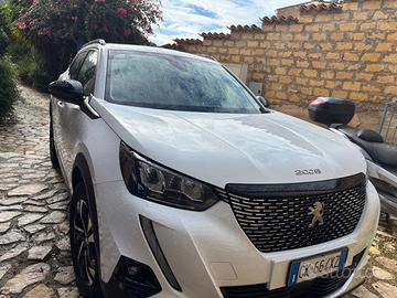 Auto Peugeot 2008 come nuova