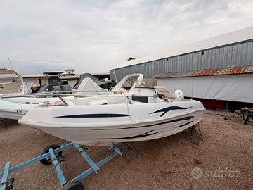 Barca 5 mt - Motore 40/70 CV NUOVO