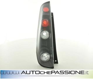 Fanali posteriori neri per Ford Fiesta 5 02>2005