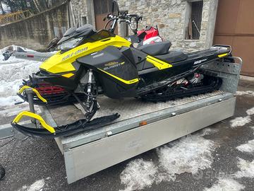Ski doo 850