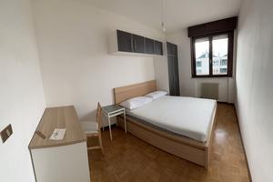 Camera ammobiliata con servizio cucina