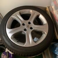 Cerchi e gomme invernali Peugeot 3008 235/45 R18