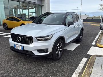 Volvo XC40 D3 Geartronic R-design N1