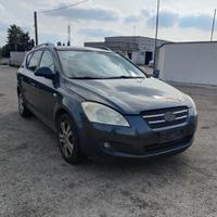 Kia cee'd sw ed 1.6 crdi 115 115cv -ricambi