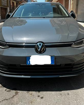 Volkswagen golf 8 2023 1.0 etsi Dsg