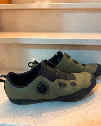 Scarpe fizik terra gravel mtb