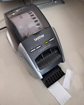 Stampante per etichette Brother