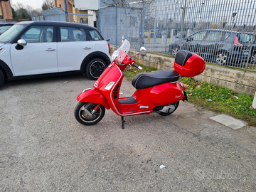 Vespa GTS Super - 2022 - 4500 km