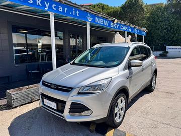 Ford Kuga 2.0 TDCI 150 CV S&S 4WD Powershift Titan