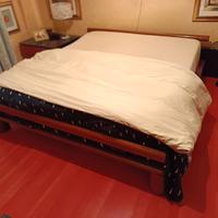 Letto matrimoniale 