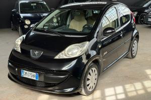 PEUGEOT 107 1.0 BENZINA ANNO 2007 OK PER NEO